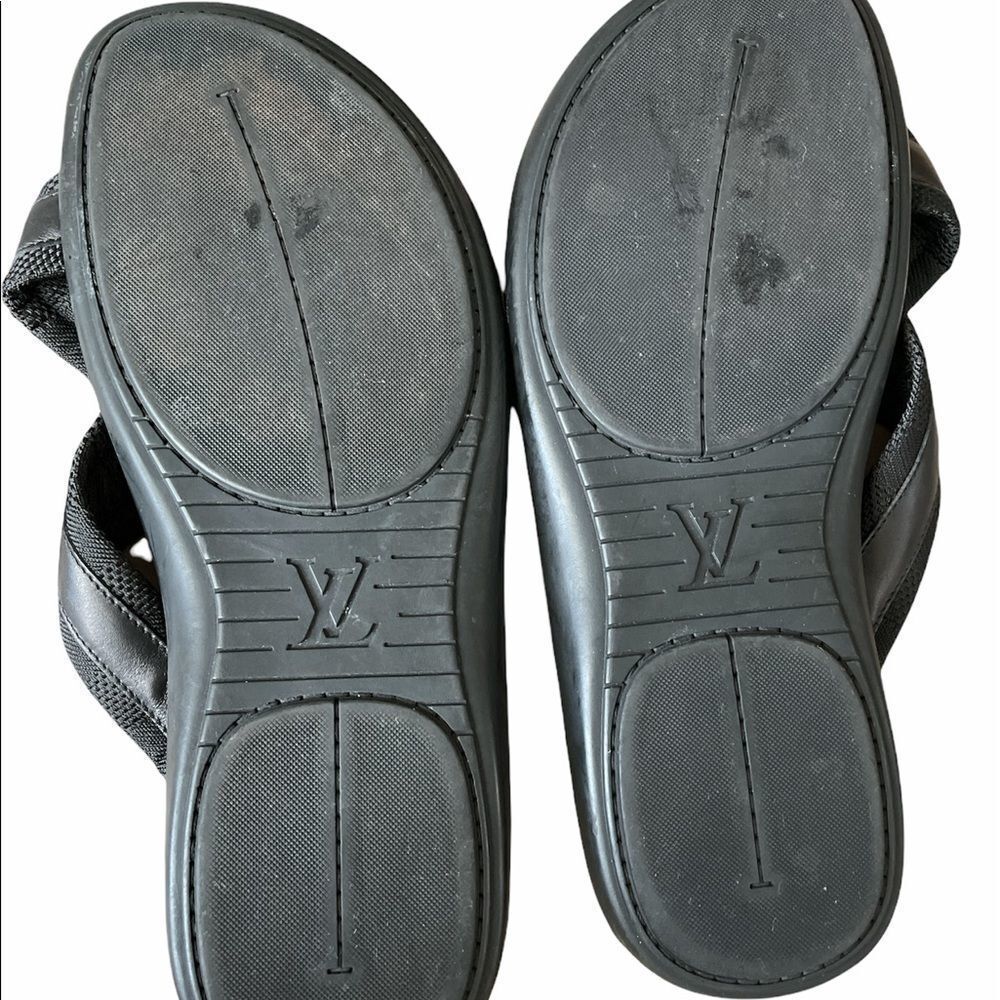Louis Vuitton Black Damier Thong Sandals - Picture 7 of 7